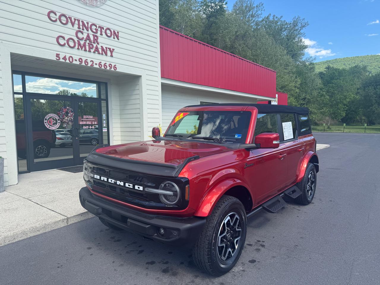 2022 Ford Bronco Outer Banks 4 Door Advanced 4x4