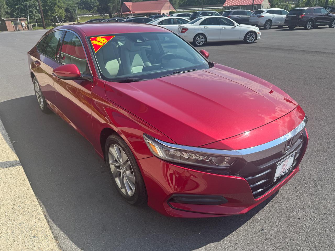 2018 Honda Accord LX - Photo 9