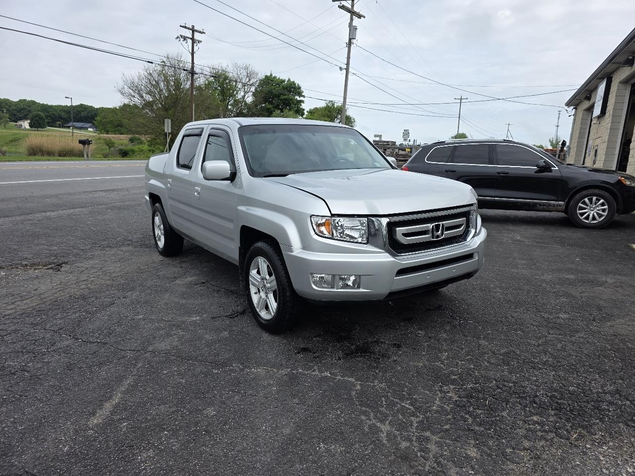Honda Ridgeline RTL w/ Navigation 2009