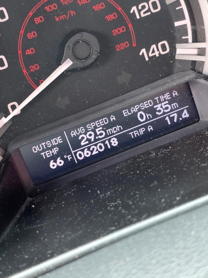 Honda Ridgeline RTL w/ Navigation 2009