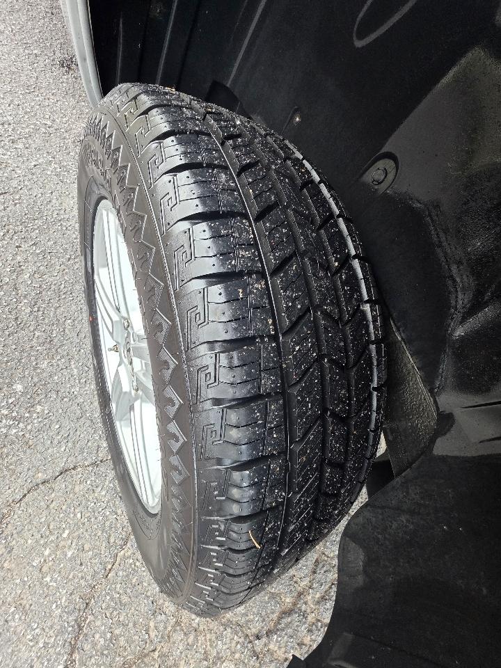 Honda Ridgeline RTL w/ Navigation 2009