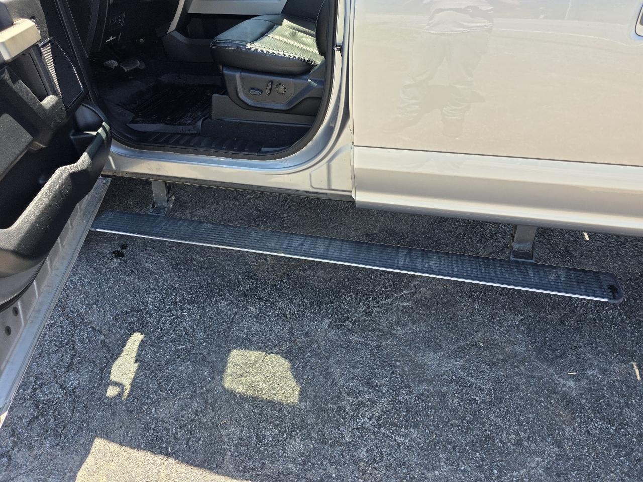 Ford F-350 SD Lariat Crew Cab Long Bed 4WD 2021