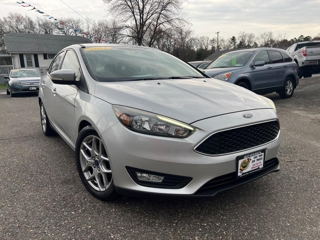 2015 Ford Focus SE Sedan