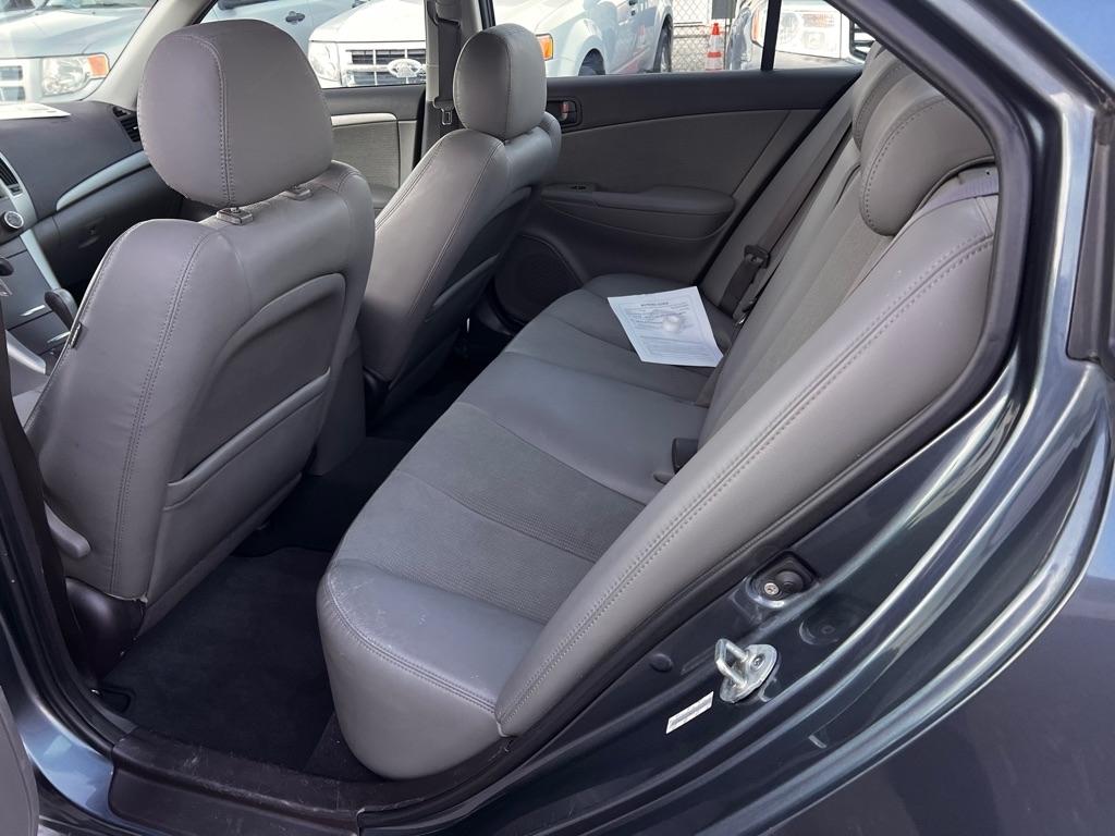 Hyundai Sonata SE V6 2010