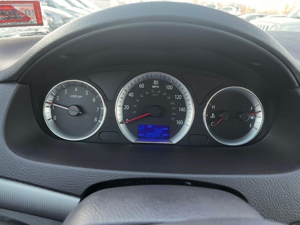 Hyundai Sonata SE V6 2010