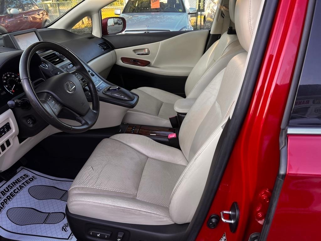 Lexus HS 250h Sedan 2010