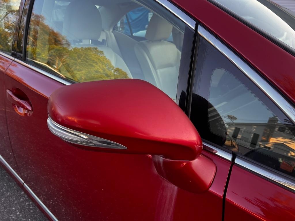 Lexus HS 250h Sedan 2010