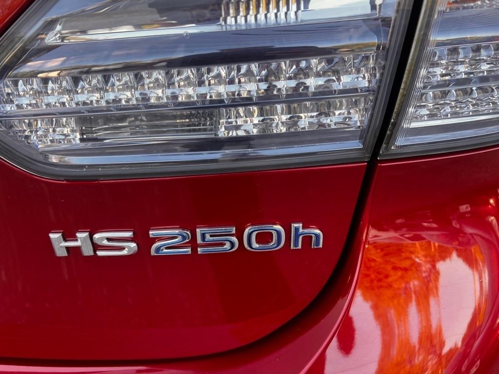 Lexus HS 250h Sedan 2010