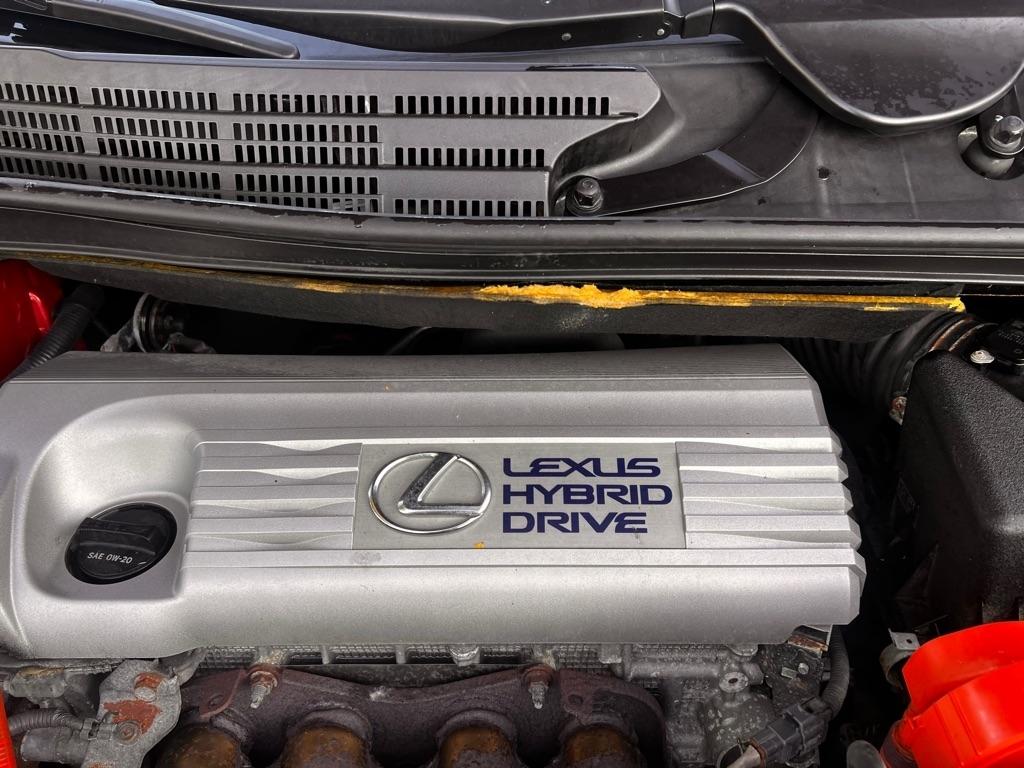 Lexus HS 250h Sedan 2010