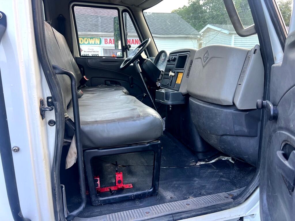 International DuraStar 4300  2014 International DuraStar 4300  2014