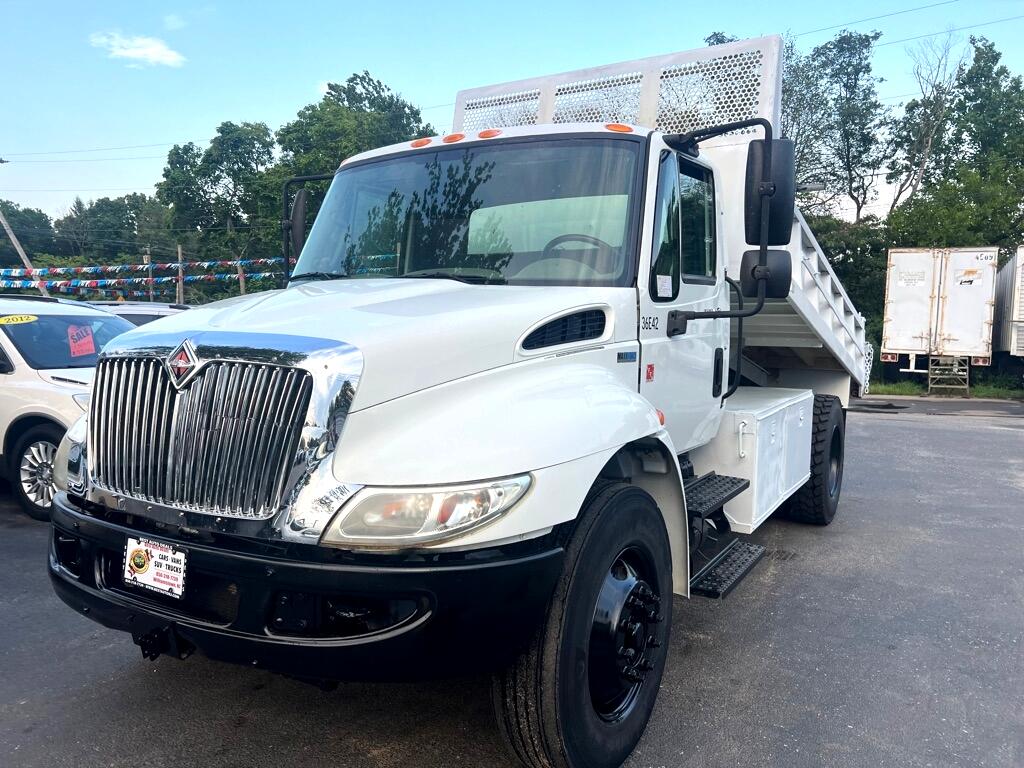 International DuraStar 4300  2014 International DuraStar 4300  2014