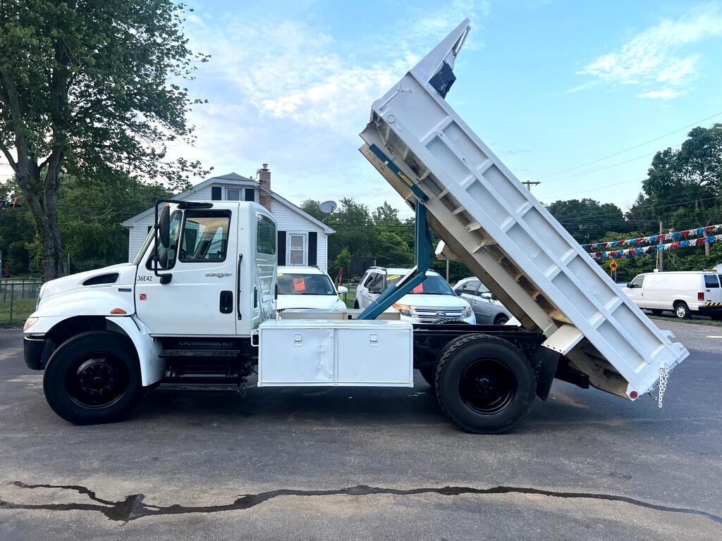 International DuraStar 4300  2014 International DuraStar 4300  2014