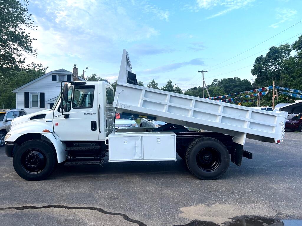 International DuraStar 4300  2014 International DuraStar 4300  2014