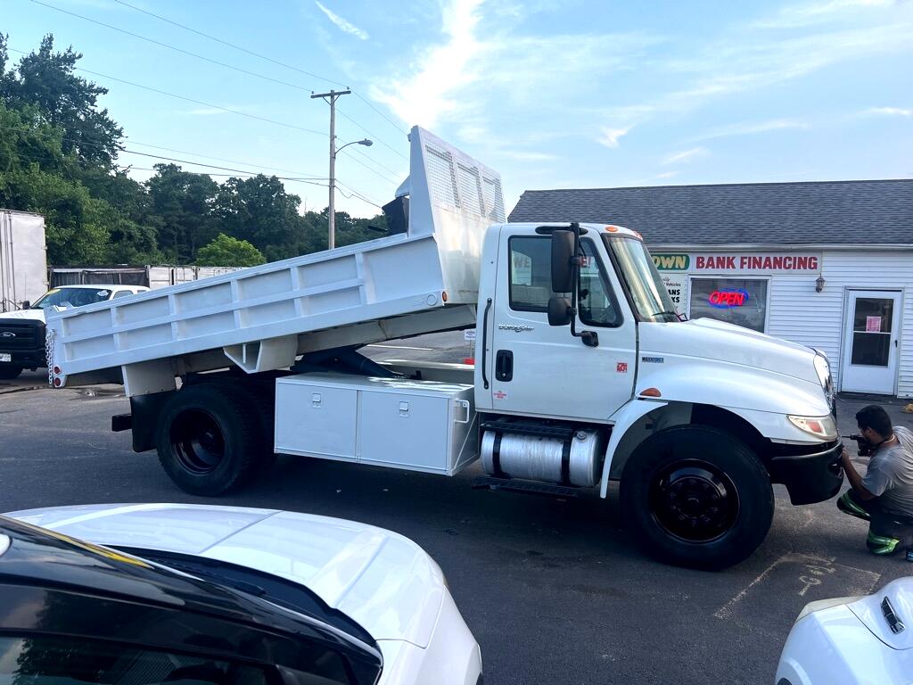 International DuraStar 4300  2014 International DuraStar 4300  2014