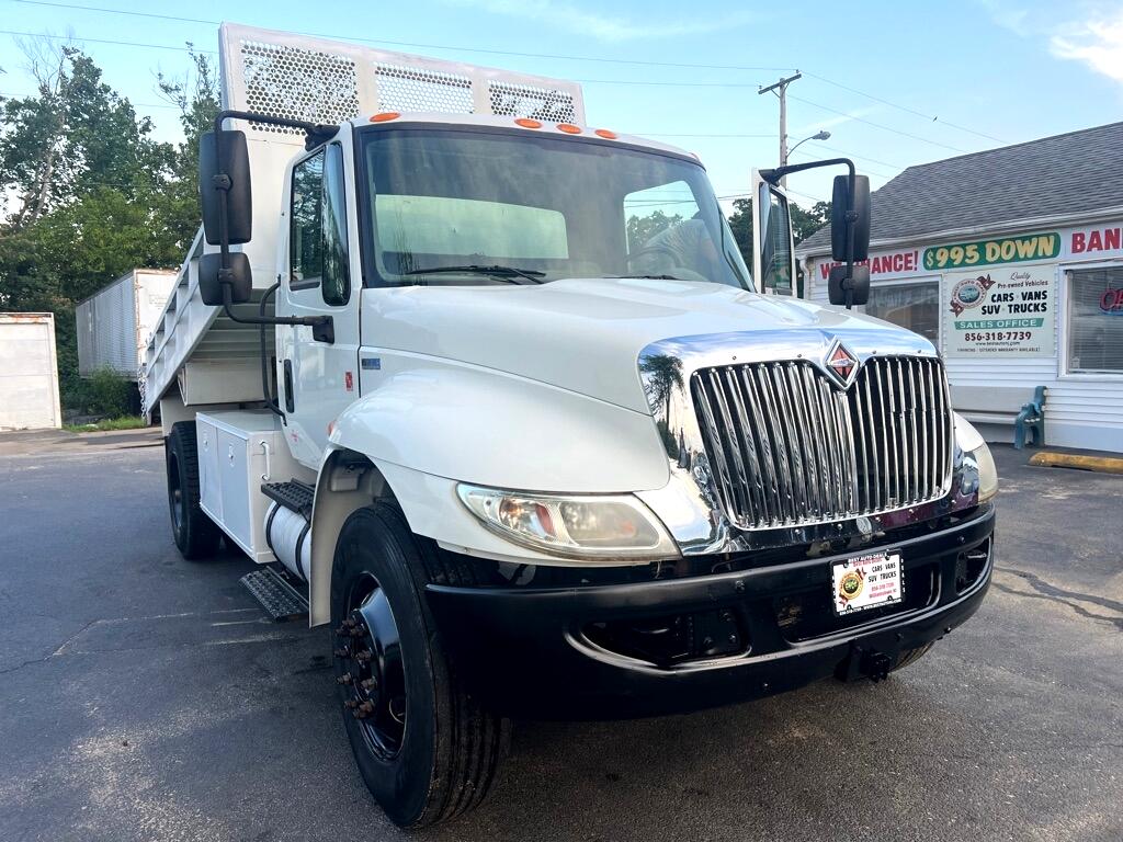 International DuraStar 4300  2014 International DuraStar 4300  2014