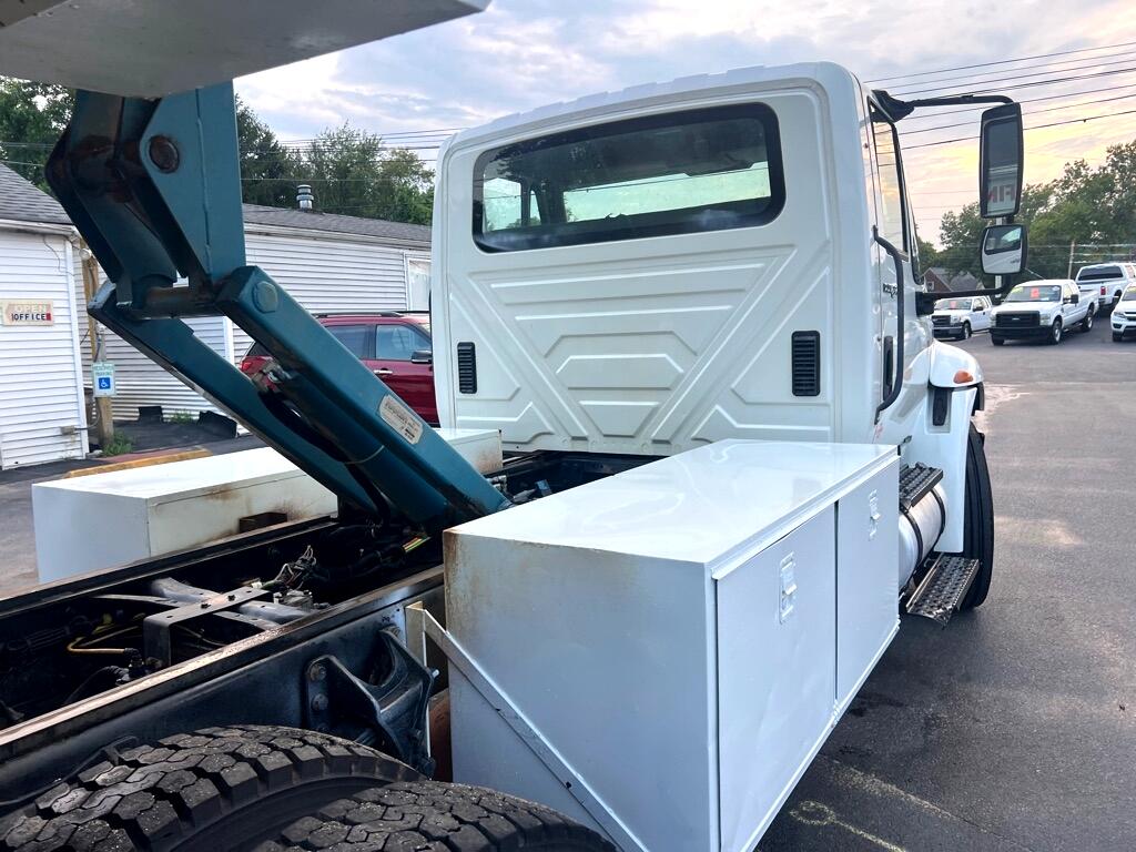 International DuraStar 4300  2014 International DuraStar 4300  2014