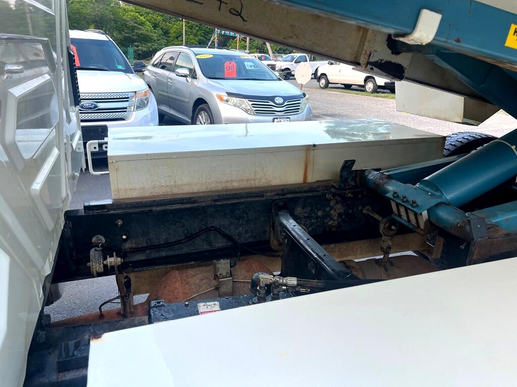 International DuraStar 4300  2014 International DuraStar 4300  2014