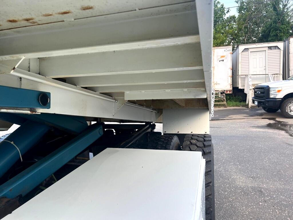 International DuraStar 4300  2014 International DuraStar 4300  2014