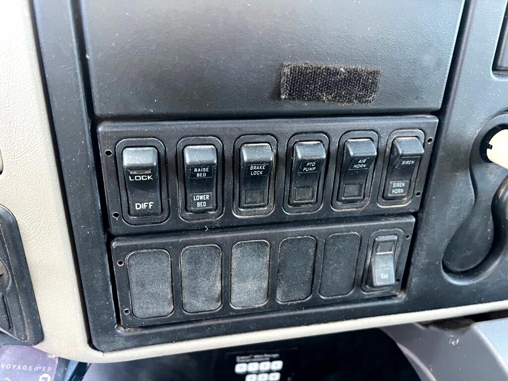 International DuraStar 4300  2014 International DuraStar 4300  2014