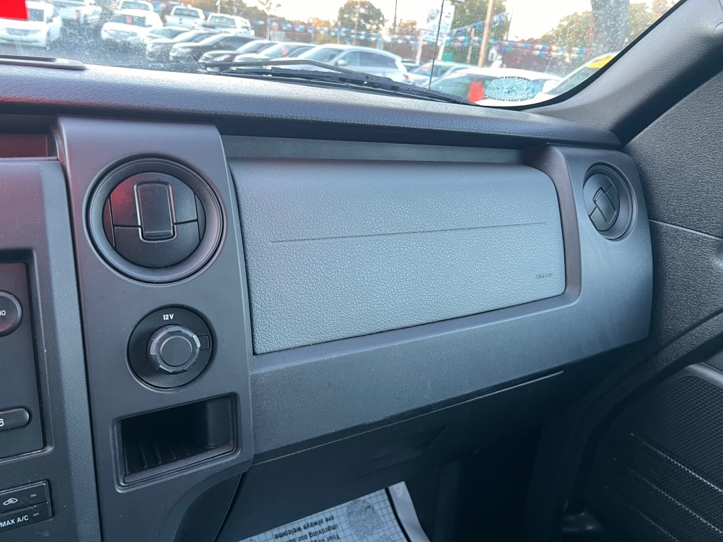 2011 Ford F150 XL SuperCab 6.5ft. Bed 4WD