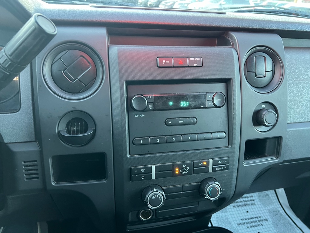 2011 Ford F150 XL SuperCab 6.5ft. Bed 4WD