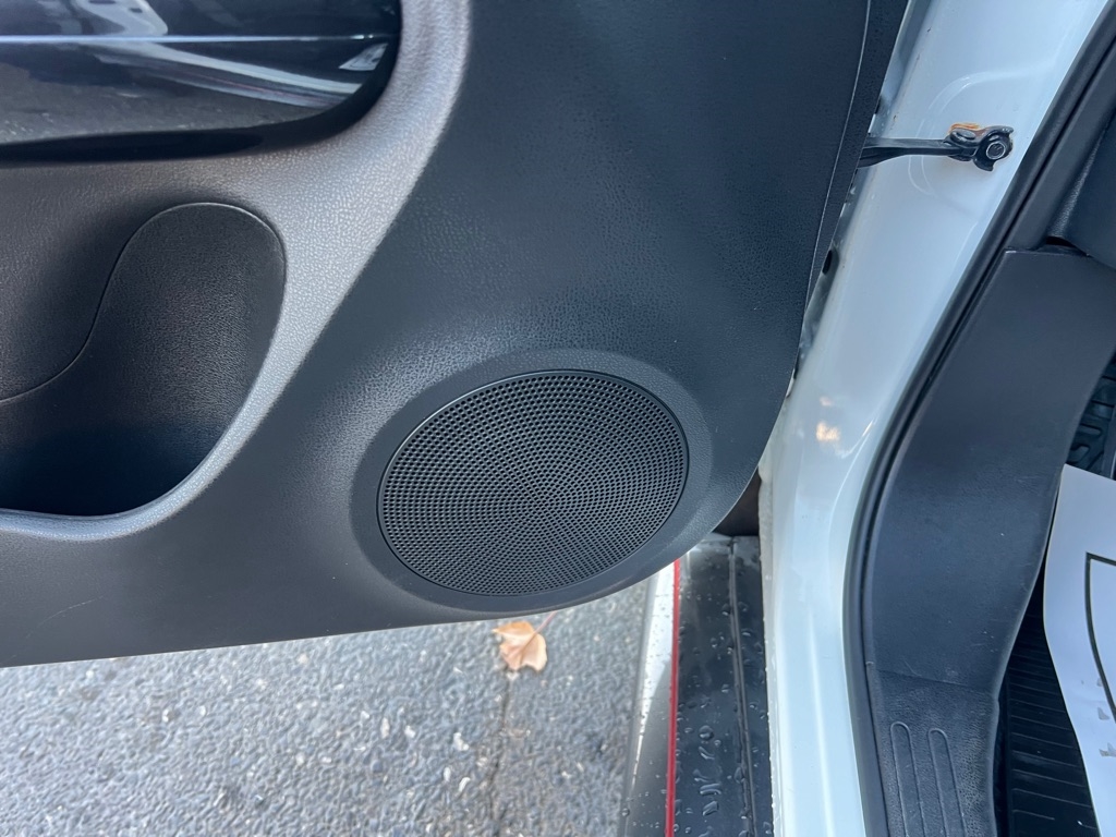 Nissan Juke S AWD 2013