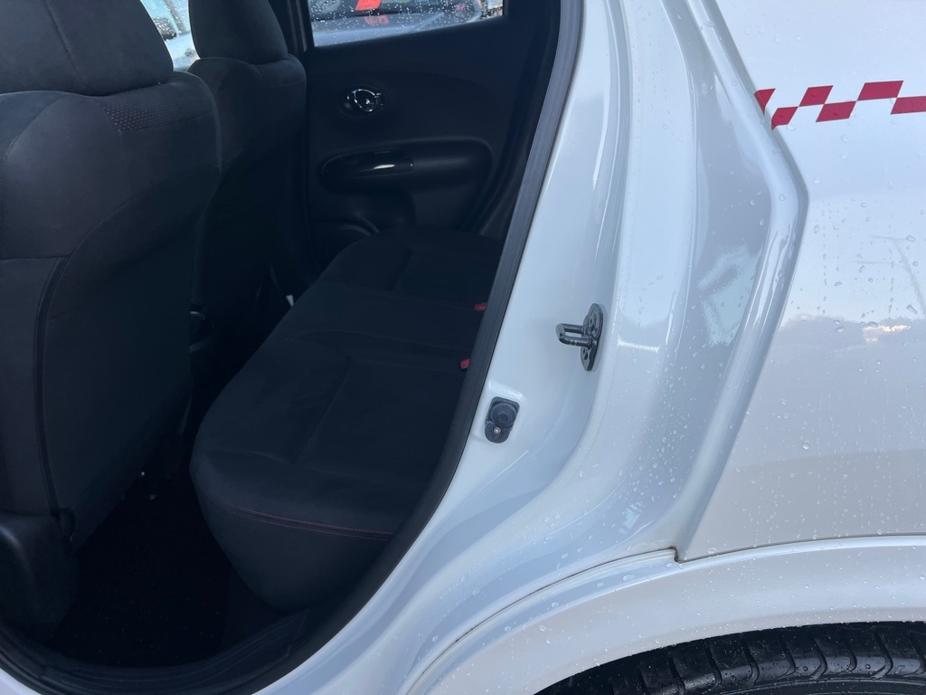 Nissan Juke S AWD 2013