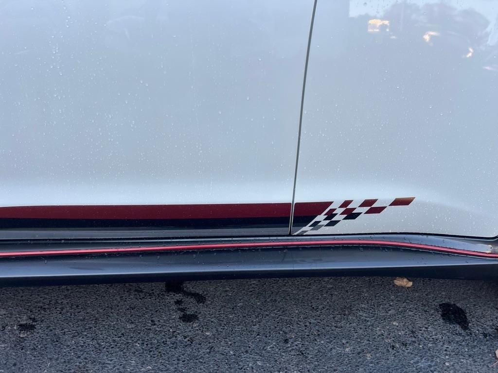 Nissan Juke S AWD 2013