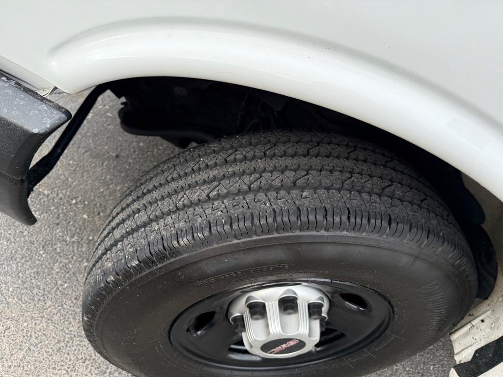 GMC Savana G2500 Cargo 2014