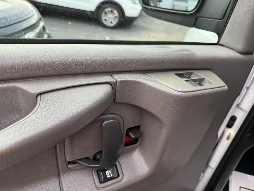 GMC Savana G2500 Cargo 2014