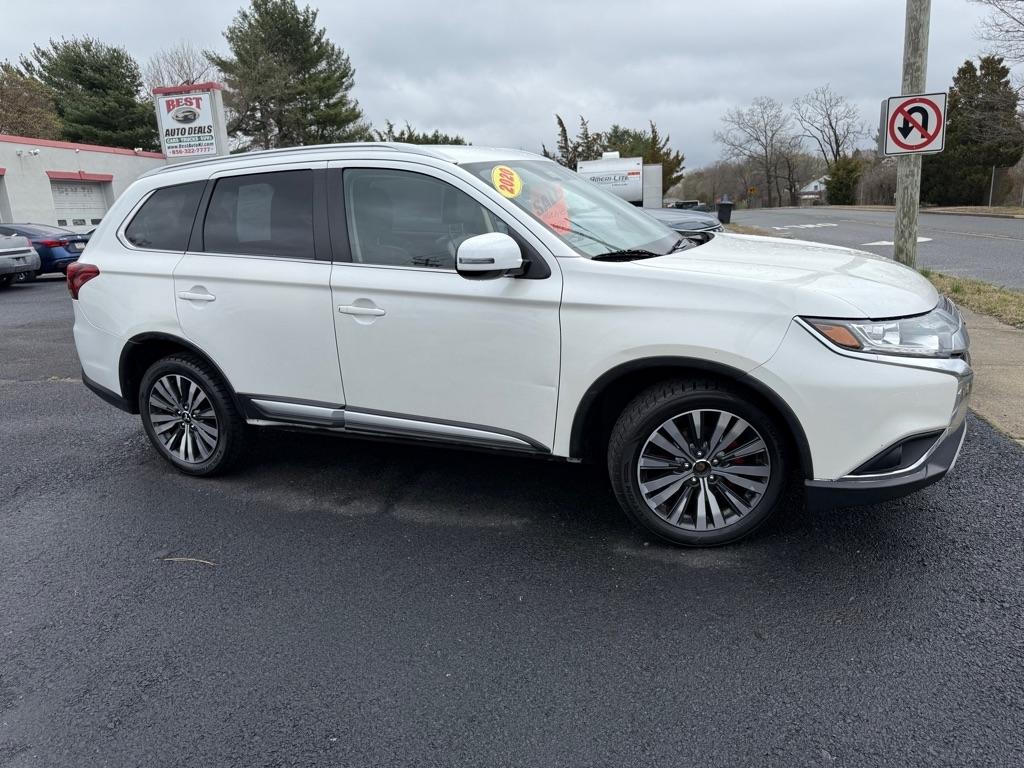 Mitsubishi Outlander SE 2WD 2020