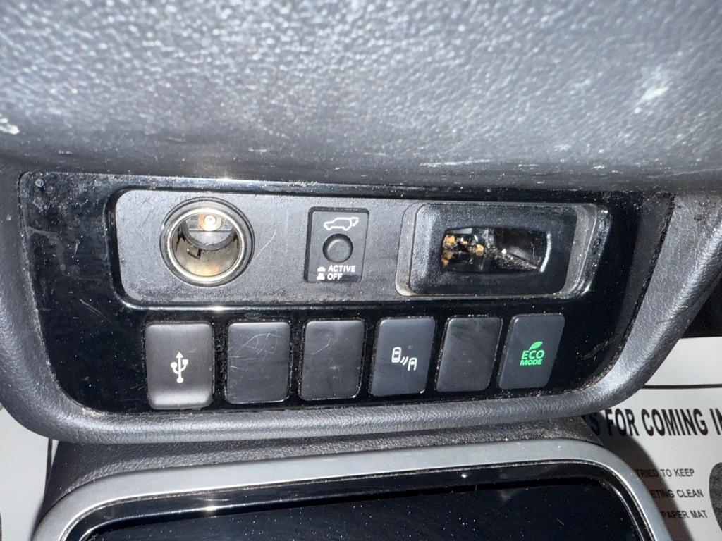 Mitsubishi Outlander SE 2WD 2020