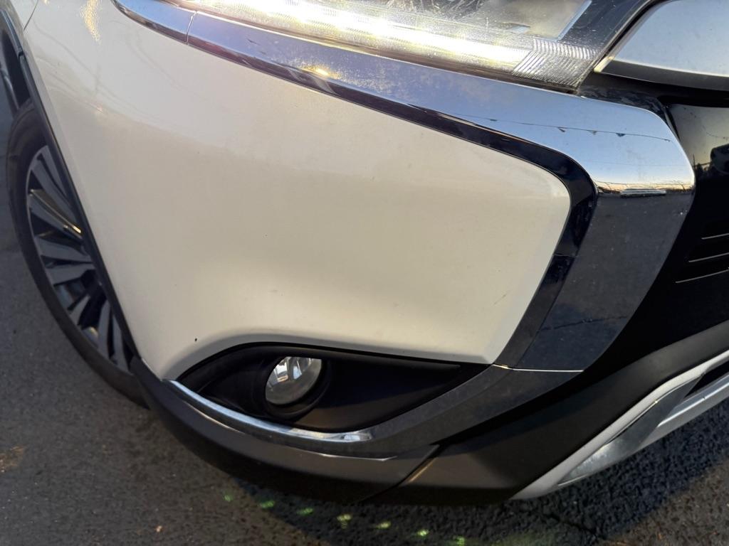 Mitsubishi Outlander SE 2WD 2020