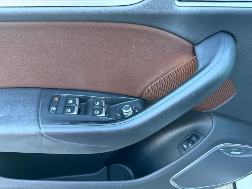 Audi Q3 Prestige quattro 2015