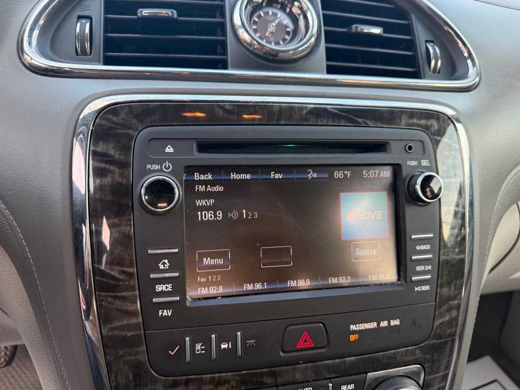 Buick Enclave Leather AWD 2013 Buick Enclave Leather AWD 2013