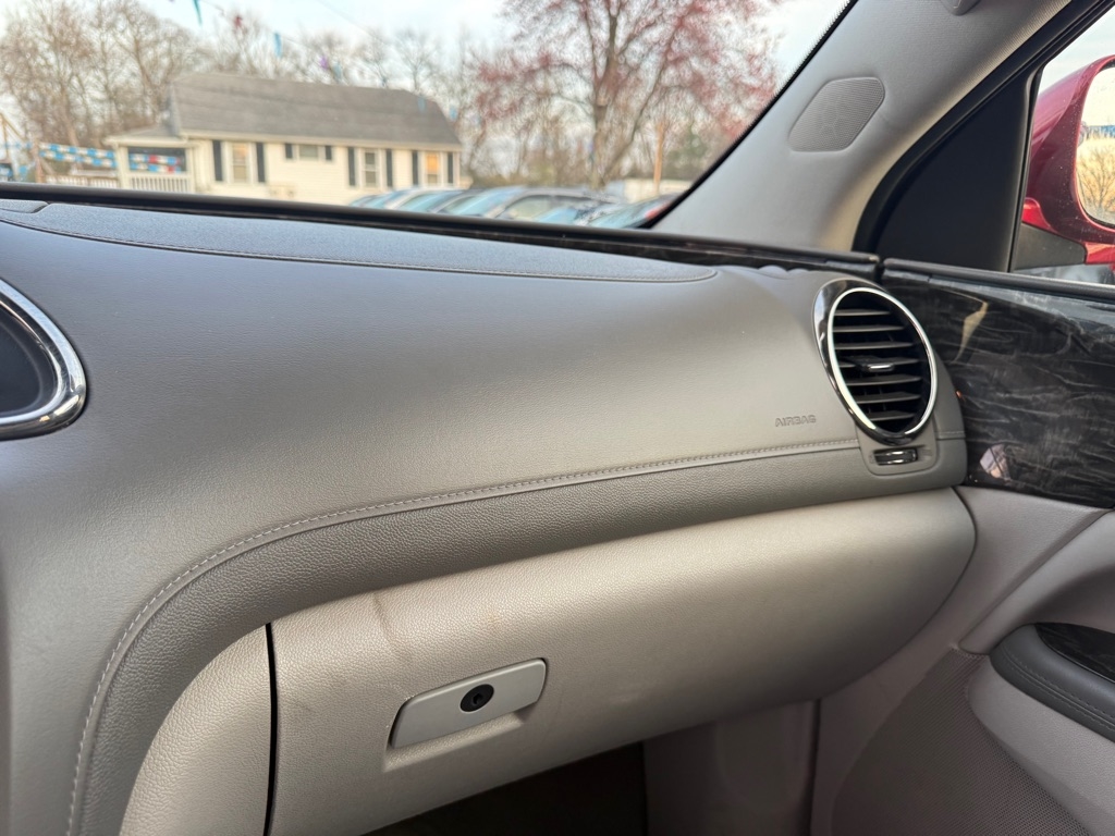 Buick Enclave Leather AWD 2013 Buick Enclave Leather AWD 2013