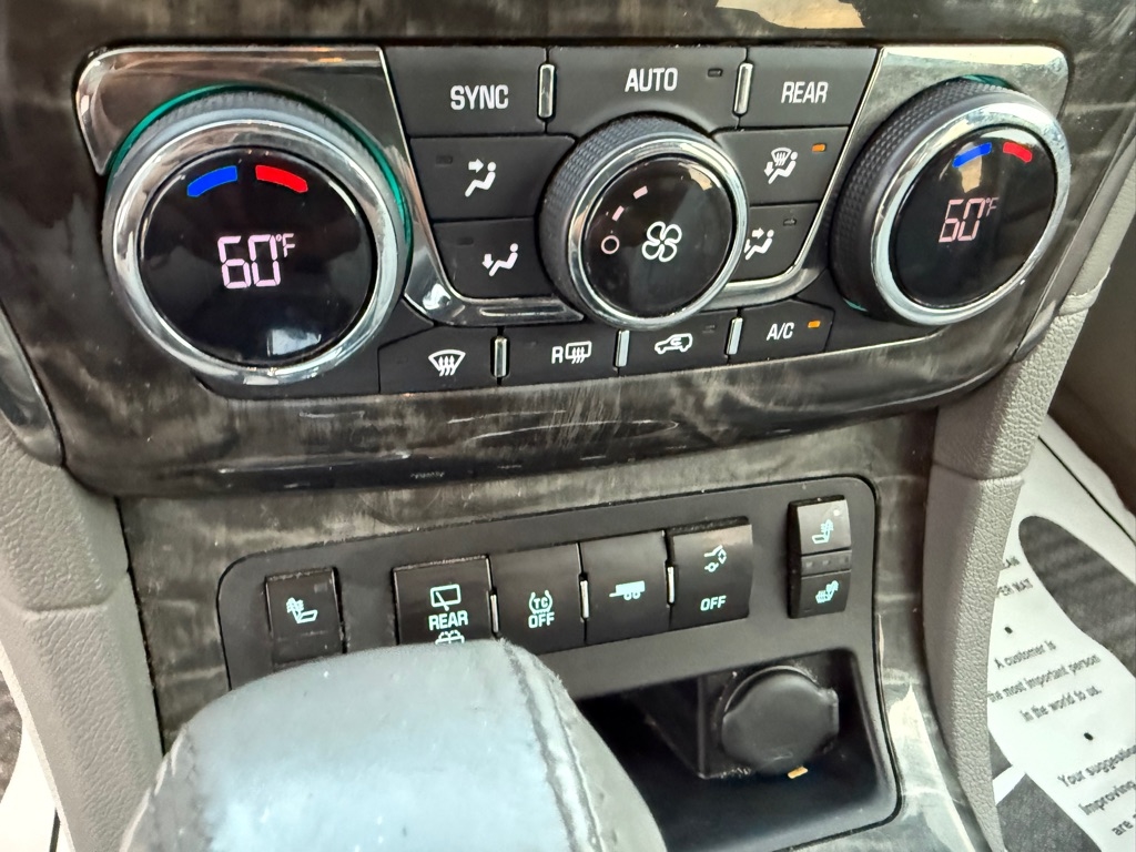 Buick Enclave Leather AWD 2013 Buick Enclave Leather AWD 2013