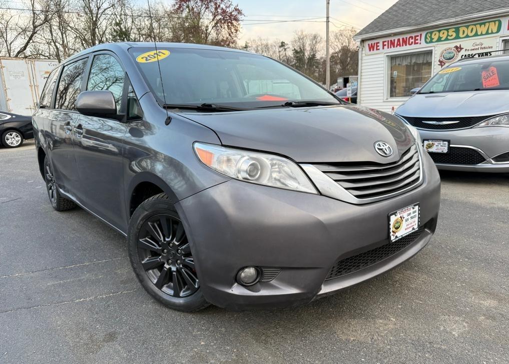 2011 Toyota Sienna XLE AWD 7-Pass V6