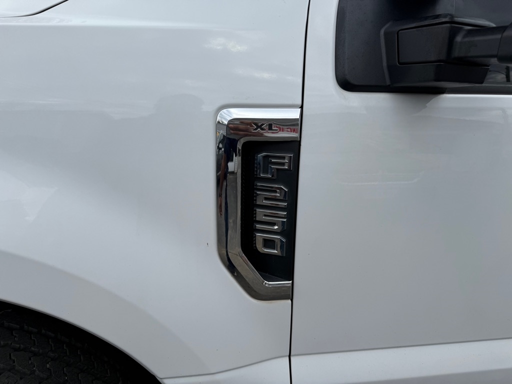 Ford F-250 SD King Ranch Crew Cab 4WD 2017 Ford F-250 SD King Ranch Crew Cab 4WD 2017