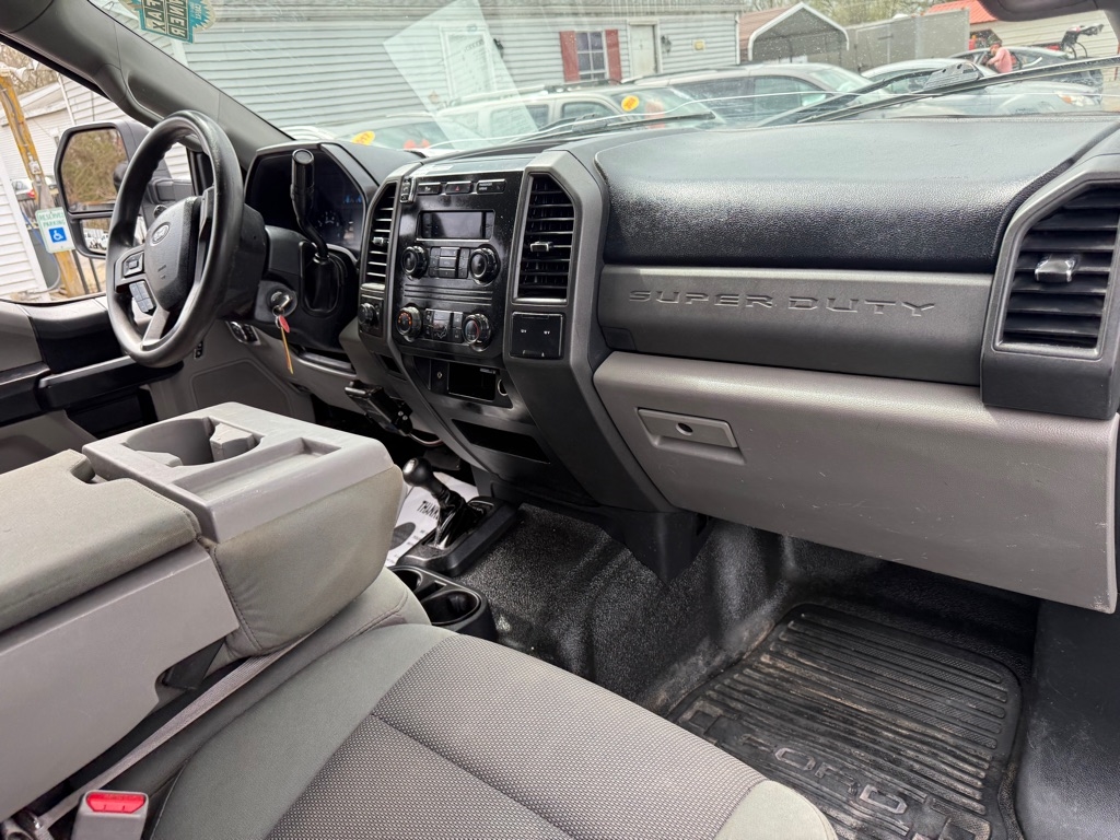 Ford F-250 SD King Ranch Crew Cab 4WD 2017 Ford F-250 SD King Ranch Crew Cab 4WD 2017