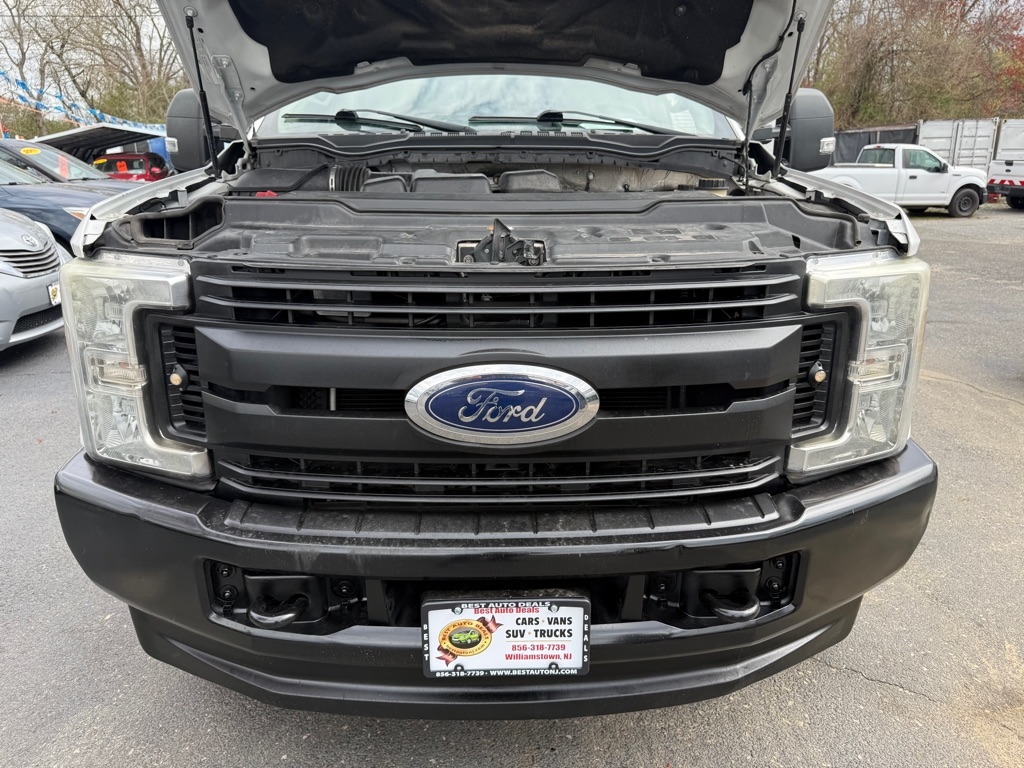 Ford F-250 SD King Ranch Crew Cab 4WD 2017 Ford F-250 SD King Ranch Crew Cab 4WD 2017