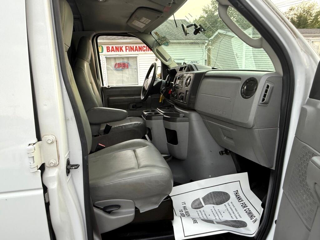 Ford Econoline E-250 2013 Ford Econoline E-250 2013