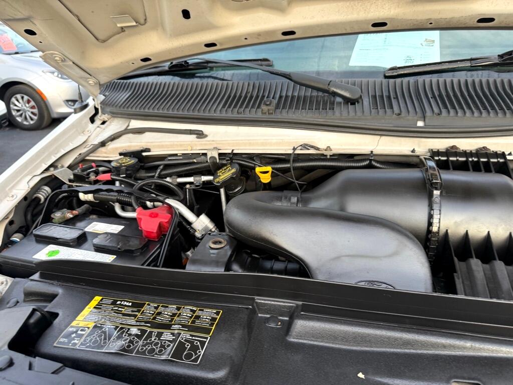 Ford Econoline E-250 2013 Ford Econoline E-250 2013