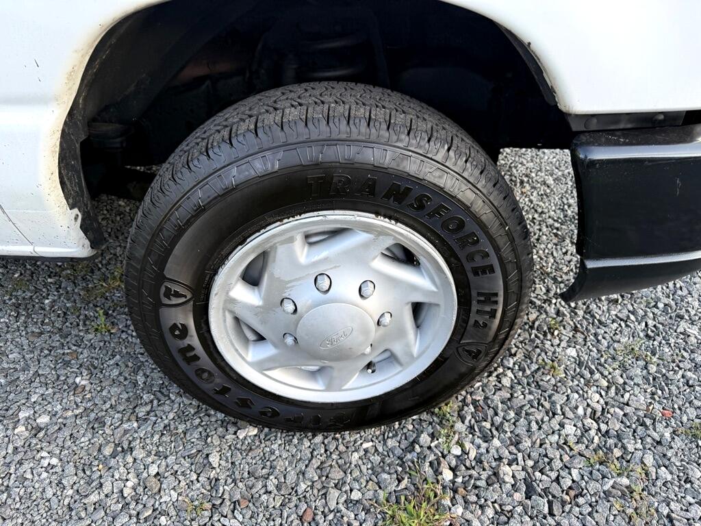 Ford Econoline E-150 2014 Ford Econoline E-150 2014