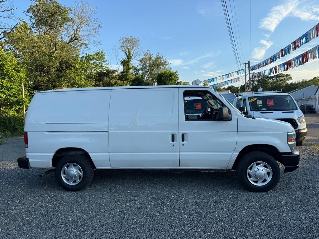 Ford Econoline E-150 2014