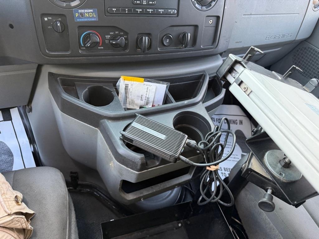 Ford Econoline E-150 2014
