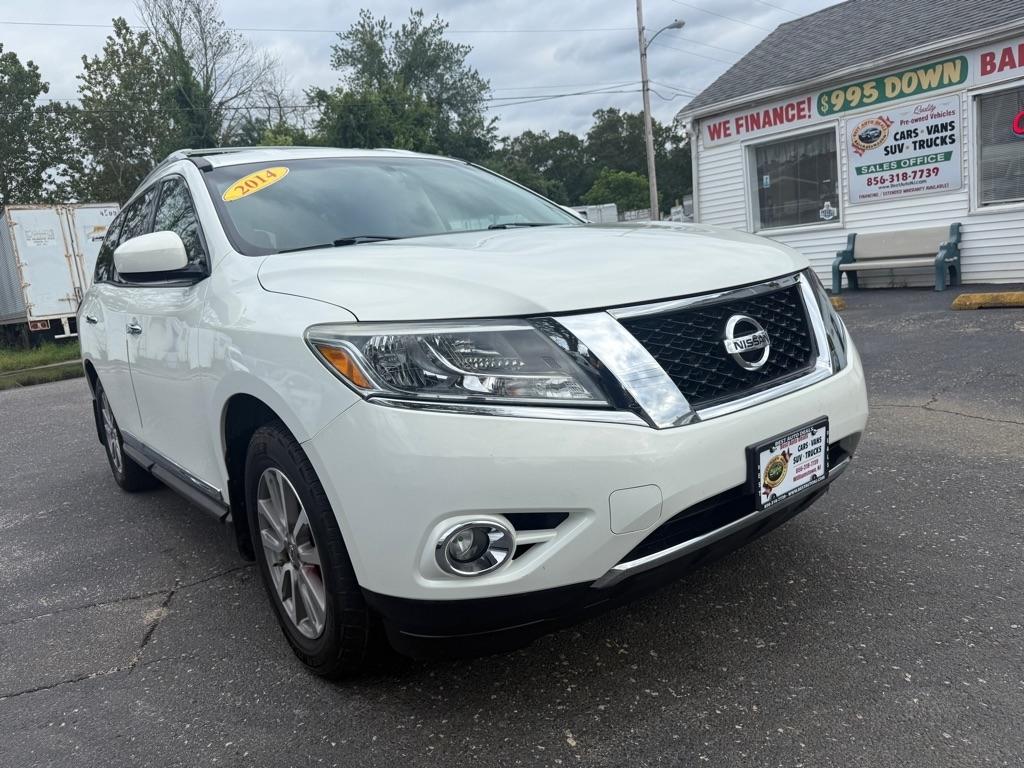 Nissan Pathfinder S 4WD 2014