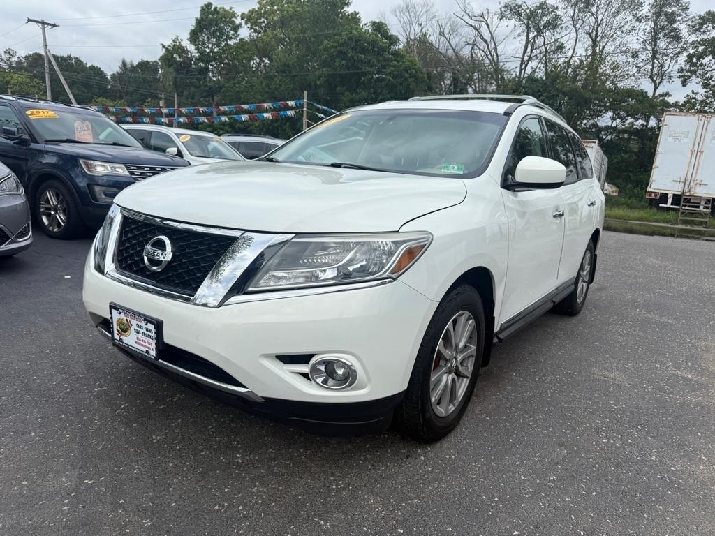 Nissan Pathfinder S 4WD 2014