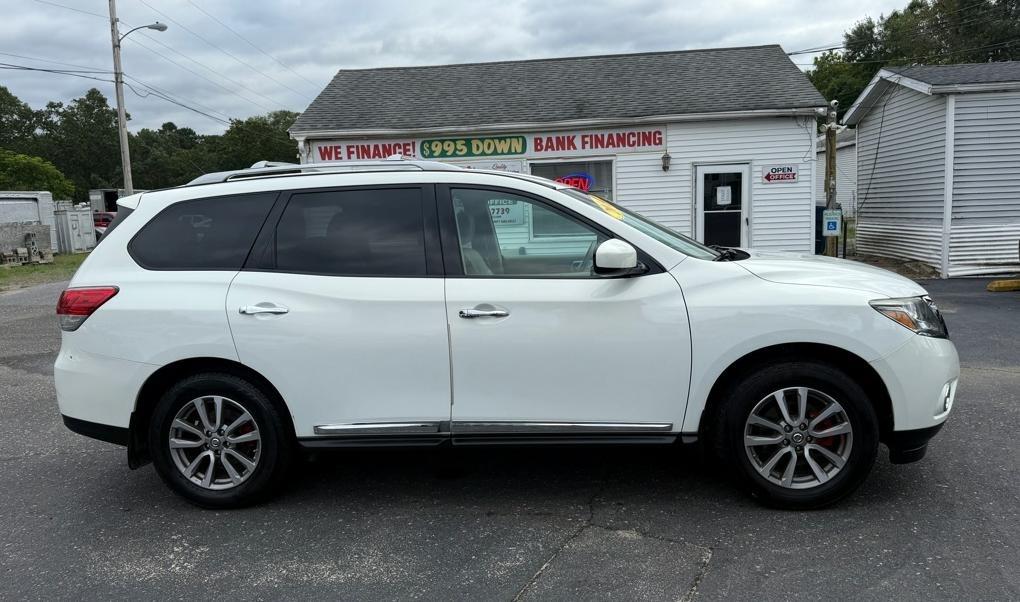 Nissan Pathfinder S 4WD 2014