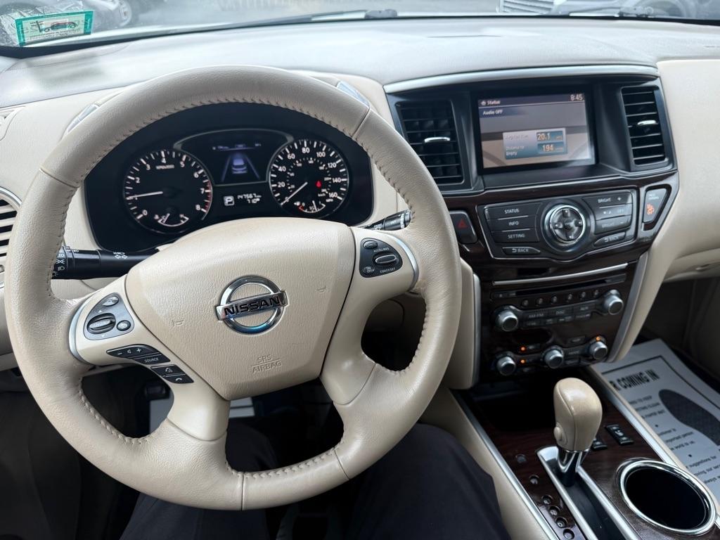 Nissan Pathfinder S 4WD 2014